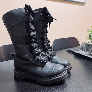 12 eye black Triumph Dr. martens boots